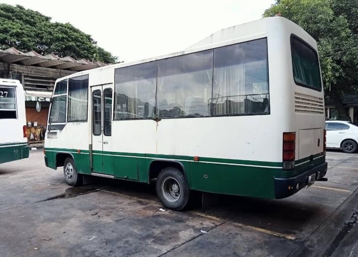 MITSUBISHI MINIBUS 6