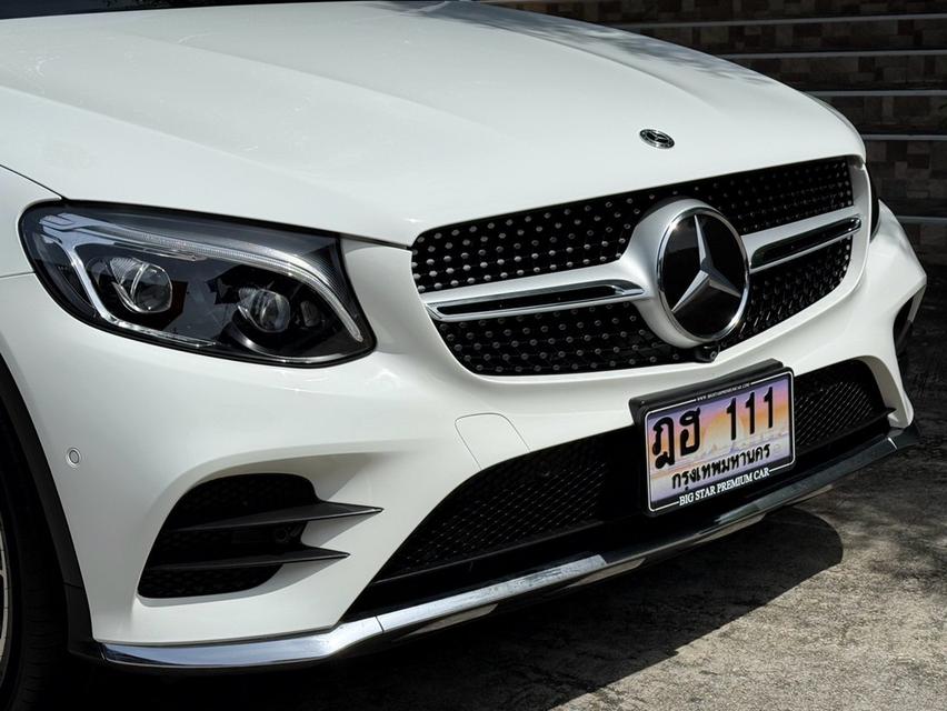 2020 BENZ GLC 250 COUPE รถมือเดียวออกป้ายแดง รถวิ่งน้อย เข้าศูนย์ทุกระยะ รถไม่เคยมีอุบัติเหตุครับ 8