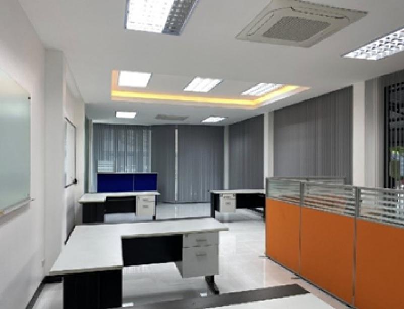 ให้เช่าอาคารสำนักงาน 4 ชั้น ซอยนวมินทร์ เข้าซอยไม่ลึก ใกล้แยกรามอินทรา กม.8 / พื้นที่ใช้สอย 350 ตารางเมตร 4