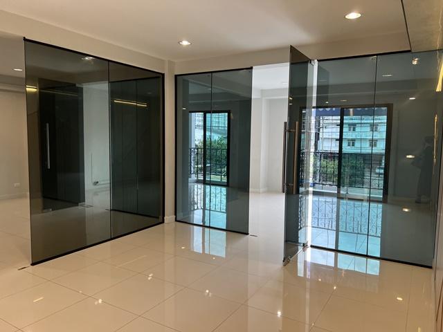 อ่อนนุช-พัฒนา BTS สีเหลือง ศรีนุช 800 ม.การ ให้เช่าอาคาร 4.5 ชั้น 648 ตร.ม. 58ตร.ว. มีลิฟท์ในตัว Home Office ระดับพรีเมี 3