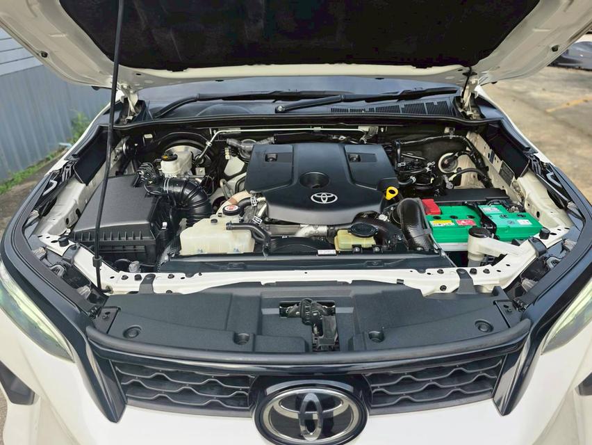 TOYOTA FORTUNER 2.8 LEGENDER 4WD ปี 2021