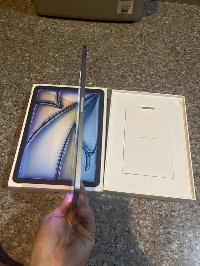 ขายiPadAir6 M2 สีBlue128กิ๊กสูนTrueยกกล่องอีมี่ตรงไร้รอยตกใช้งานดีทุกๆฟังชั่นถูกมากกกก 6