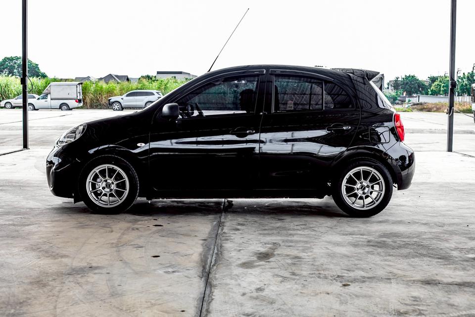 Nissan March 1.2 E เกียร์ MT ปี 2018 สีดำ ไมล์ 15,000 10