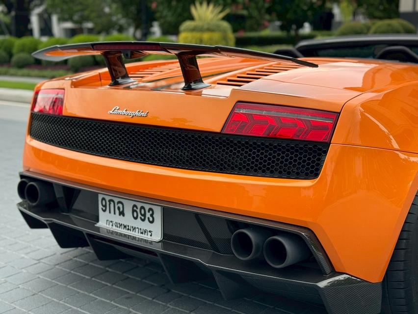 Lamborghini 570-4 performante รูปที่ 18