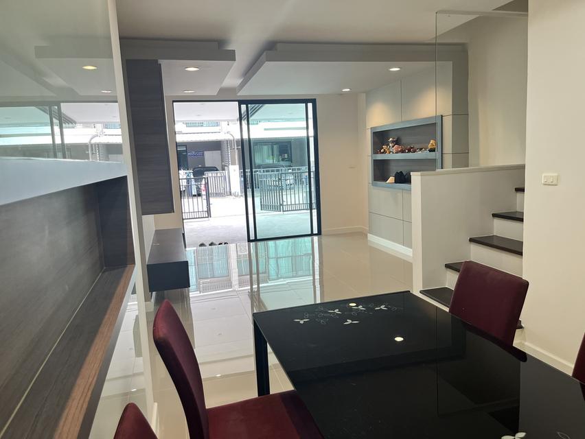 ทาวน์โฮม 3 ชั้น หมู่บ้านไพร์ม เกษตร-นวมินทร์ 7