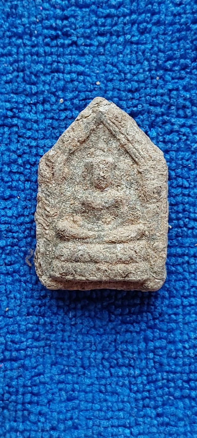 พระผงพระแก้วมรกตหลวงพ่อชุมวัดวังปิง รูปที่ 2