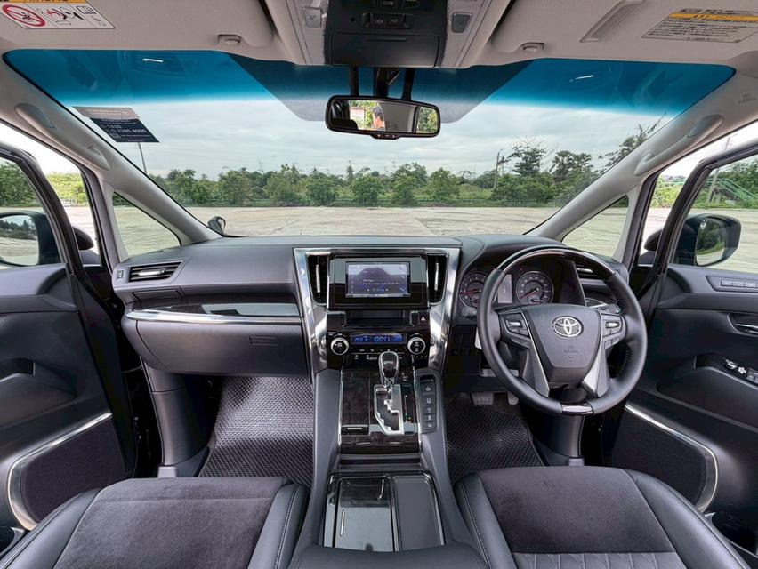 Toyota Alphard 2.5SC ปี16 12