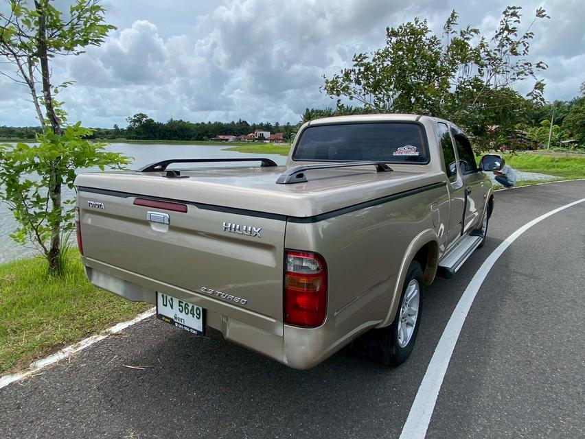TOYOTA HILUX TIGER EXTRA CAB 2.5 TURBO D4D MT