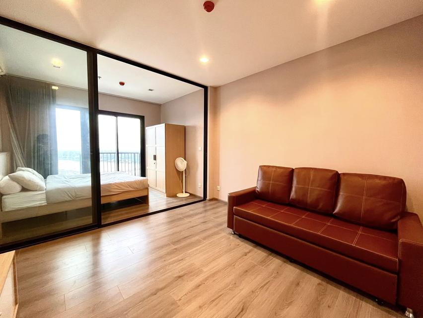 Condo Unit at the Politan Rive 4