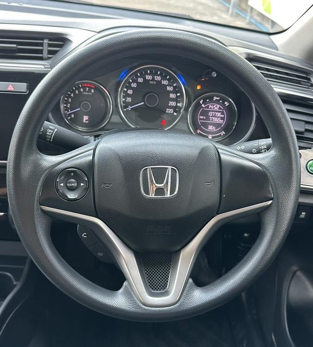 Honda City 1.5 V+ ปี 2018 11