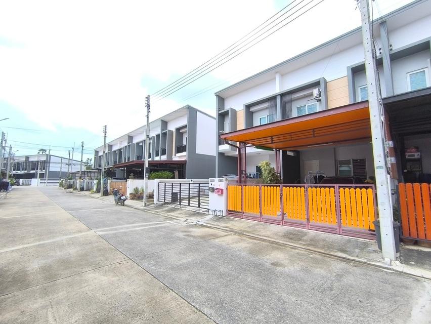 แกรนด์วิลล์  ถนนปทุมสายใน ต.บ้านฉาง อ.เมือง ปทุมธานี 3