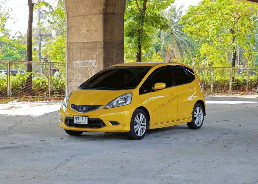 Honda Jazz GE 1.5 S i-VTEC AT  ปี 2010