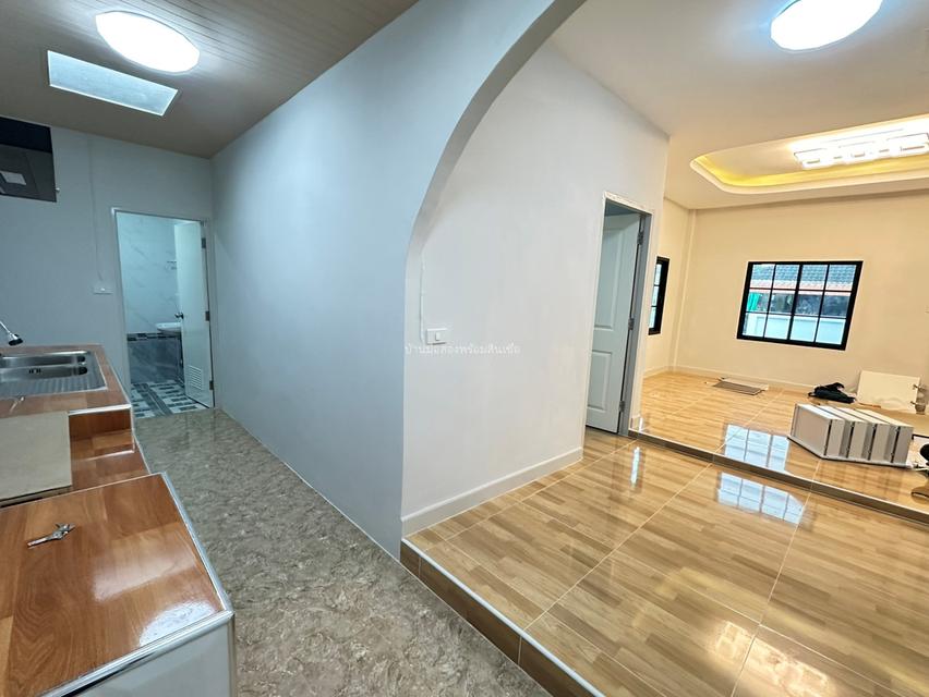 หมู่บ้านมีนบุรีการ์เด้นโฮม ราษฎร์อุทิศ 15