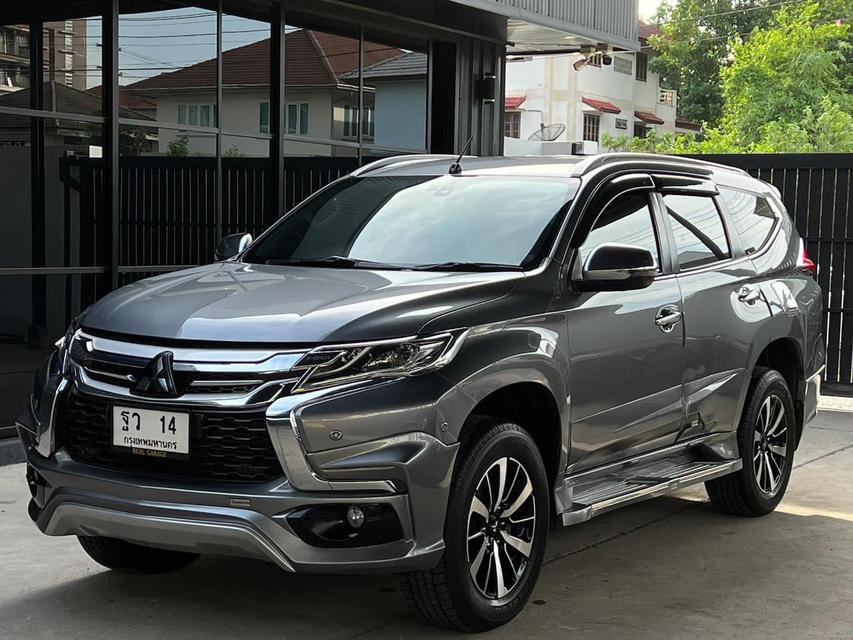 รูป MITSUBISHI PAJERO 2.5 TOP 4WD ปี2017 มือเดียวป้ายแดง
