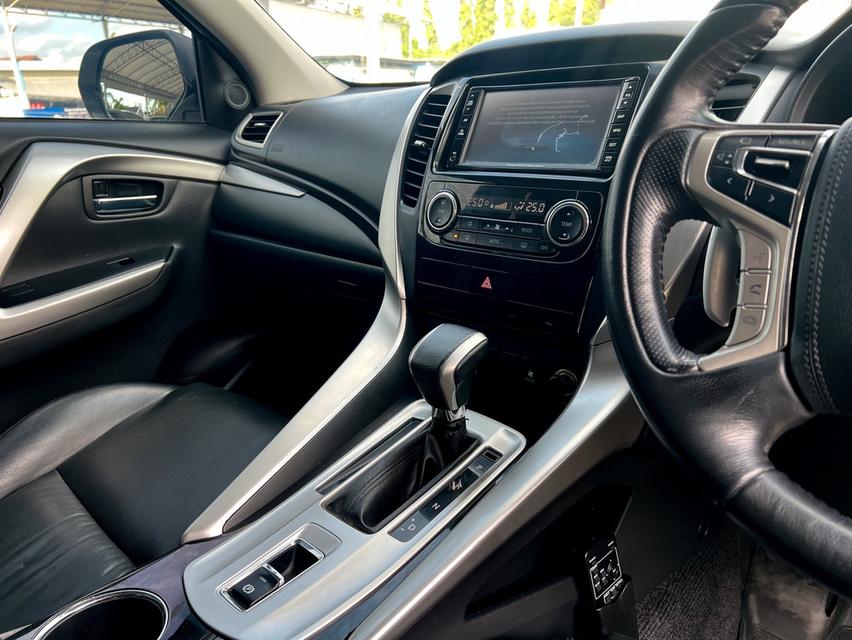 ขาย Mitsubishi Pajero 2.4GT ปี16 10