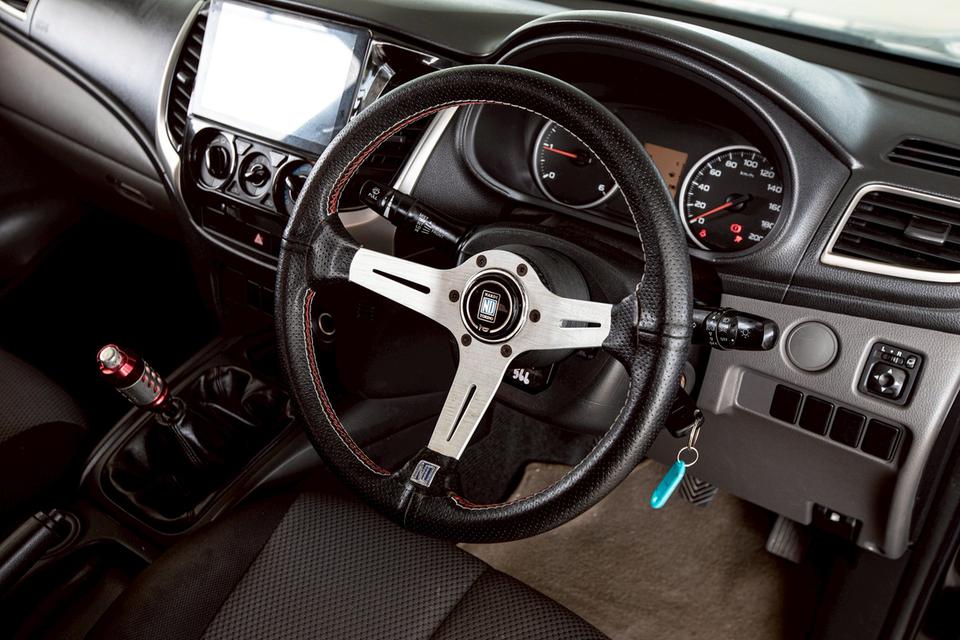 ขาย Mitsubishi Triton 2.5Glx ปี17 11