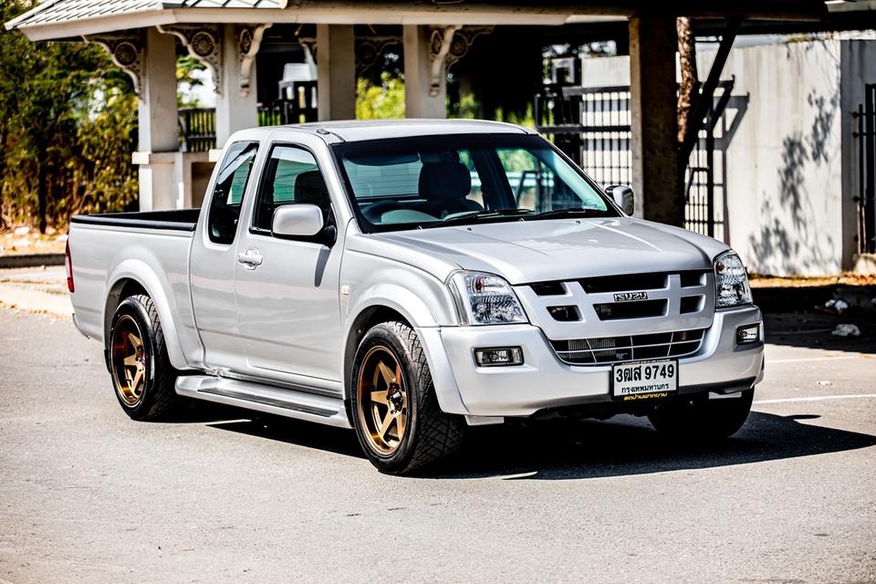 รหัส GT9749 Isuzu D-Max Hi-Lander Cab 2.5 SLX