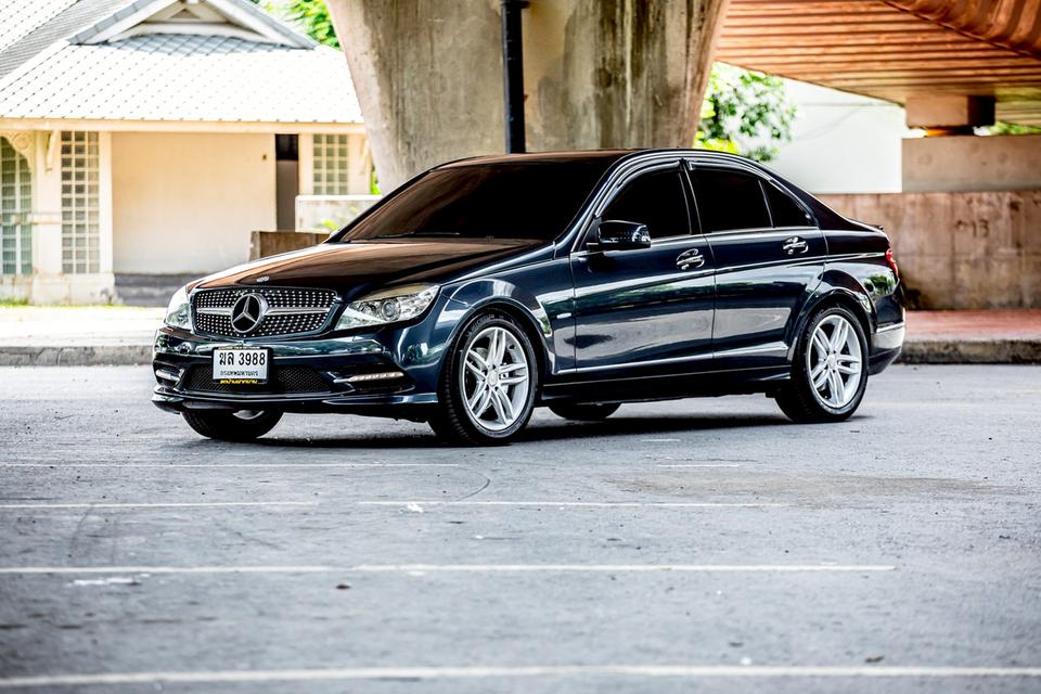 Benz C250 ปี 2013 สีรถสวย สภาพดีมากๆ  11