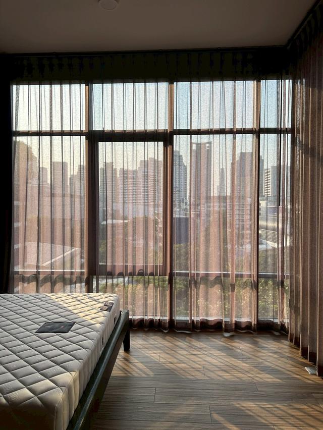 ขายคอนโดหรู: The Lofts Asoke 7