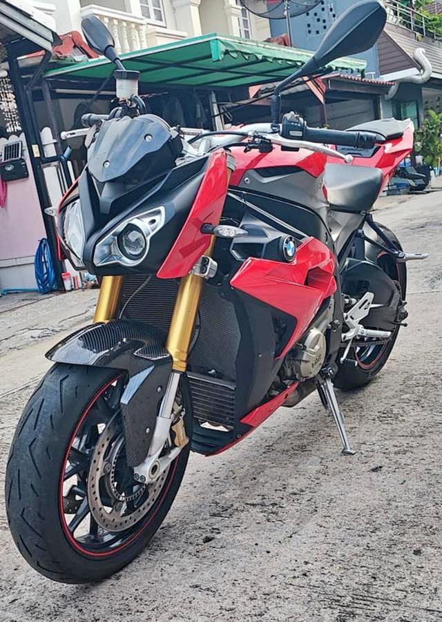 BMW S 1000 R สีแดงเดิมๆสนิทจากโรงงาน มือ 2