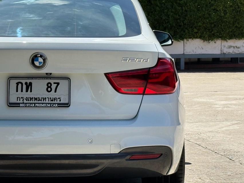 2019 BMW 320D GT MSPORT LCI รถมือเดียวออกป้ายแดง รถวิ่งน้อย เข้าศูนย์ตามระยะ รถไม่เคยมีอุบัติเหตุครับ 9