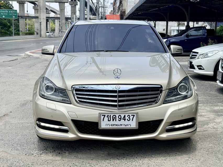 Benz C200 W204 ปี 2012 รูปย่อยที่ 2