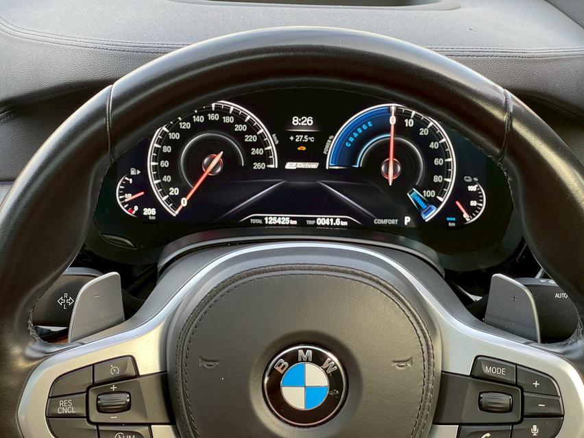 รหัสรถ KPV5632 2019 BMW 530e M-Sport 11