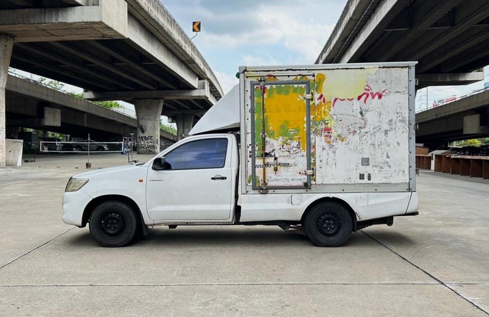 Toyota Hilux Vigo 2.7 J Single cab MT ปี 2013 3