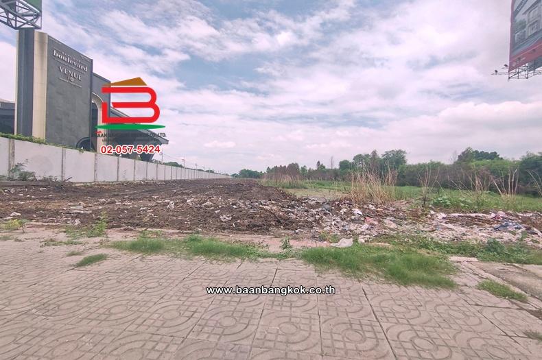 ที่ดินเปล่า เนื้อที่ 23-0-52 ไร่ ติดกับโครงการบูเลอวาร์ด (ซอยคลองหลวง 10) ถนนพหลโยธิน ตำบลคลองหนึ่ง อำเภอคลองหลวง จังหวัดปทุมธานี 2