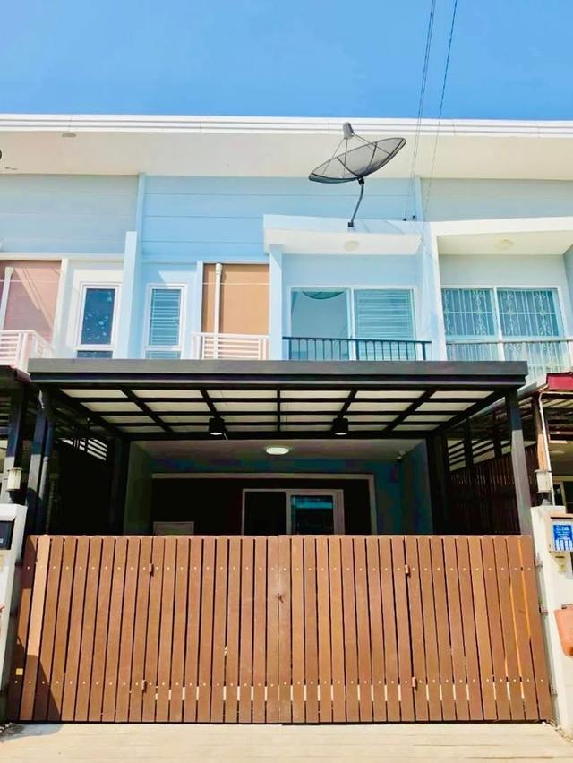 ขายทาวน์โฮม🏠 พร้อมโอนฯ 🔥 🔰ใกล้เมกาบางนา หิ้วกระเป๋า เข้าอยู่ได้เลย😁🤟🌟 ทาวน์โฮม 3 ห้องนอน 2 ห้องน้ำ ที่จอดรถ 2 คัน (เจ้าของขายเอง) 1