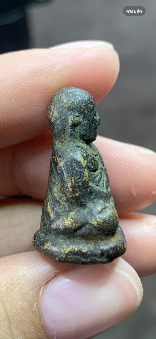 รูปหล่อหลวงพ่อเงินไม่รู้พิมพ์ 2