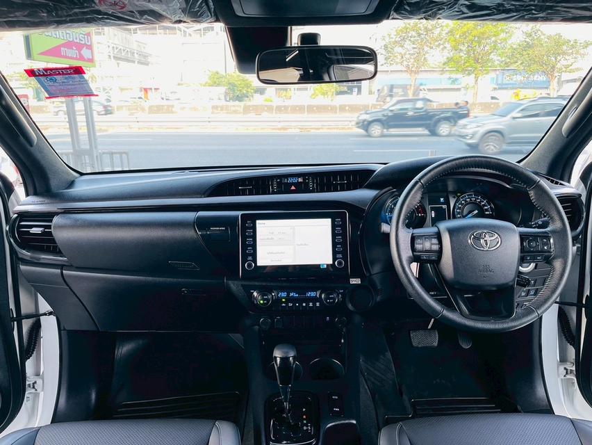 TOYOTA HILUX REVO2.4ROCCO PRERUNNER AUTO 2WD ปี22จด23 สีขาว มือแรก ดูรถได้ที่ตลิ่งชัน กทม.ไมล์แท้ 56,xxxกม.เครื่องดีเซล 2,400cc.ขับ2 พวงมาลัยเพาเวอร์M รูปที่ 8