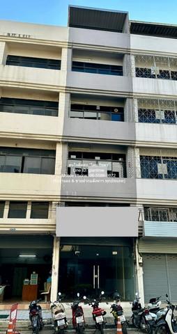 รหัส: DSL-314 ประกาศให้เช่า อาคารพาณิชย์ฯ ให้เช่าอาคารพาณิชย์ 4.5 ชั้น รีโนเวทแล้ว ใกล้ BTS สายหยุด 16 ตร.ว. และมีที่จอด 2
