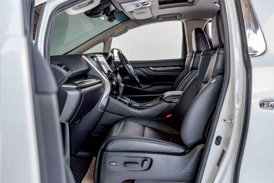 รหัสรถ NP7741 รุ่นรถ : TOYOTA VELLFIRE 2.5ZG EDITIONปีรถ : 2021 รูปที่ 14