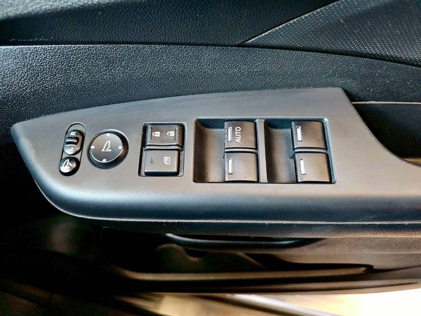 รหัสรถ SEZ7162 Honda Cr-v 2.4 EL 4WD (ตัวท๊อปสุด) 18