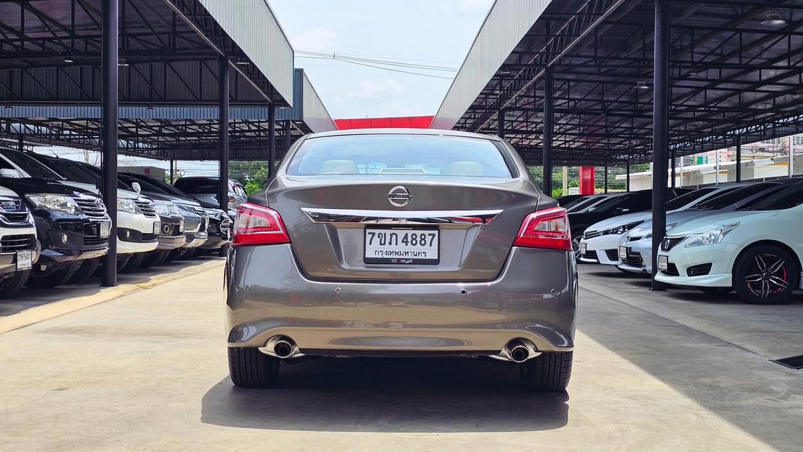 ขายรถ Nissan Teana 2.5XV Sedan ปี 2014 สีน้ำตาล เกียร์ออโต้ รูปที่ 5