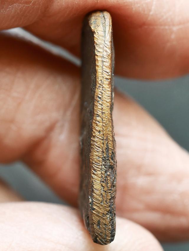 เหรียญหล่อ หลวงพ่อทา วัดพะเนียงแตก รุ่นแรก หลังยันค์ มะ อะ อุ....เก่า เดิมๆ รูปที่ 9