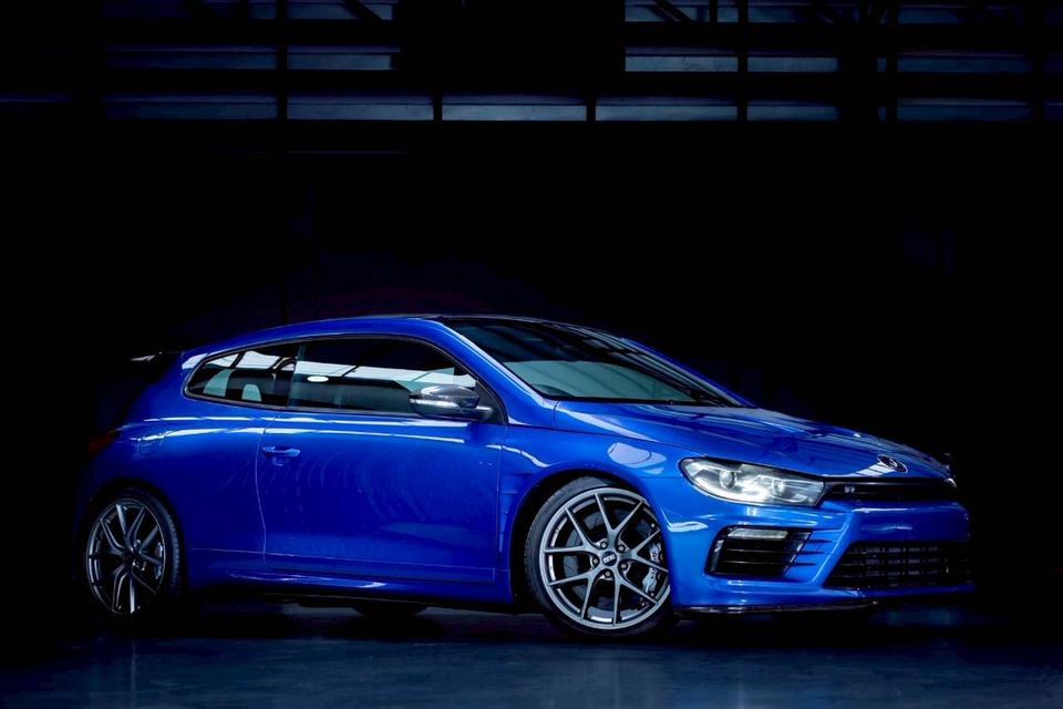 Volkswagen Scirocco 2.0 Highline Package 3