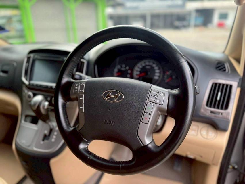 ขาย Hyundai H1 2.5Deluxe ปี19 11
