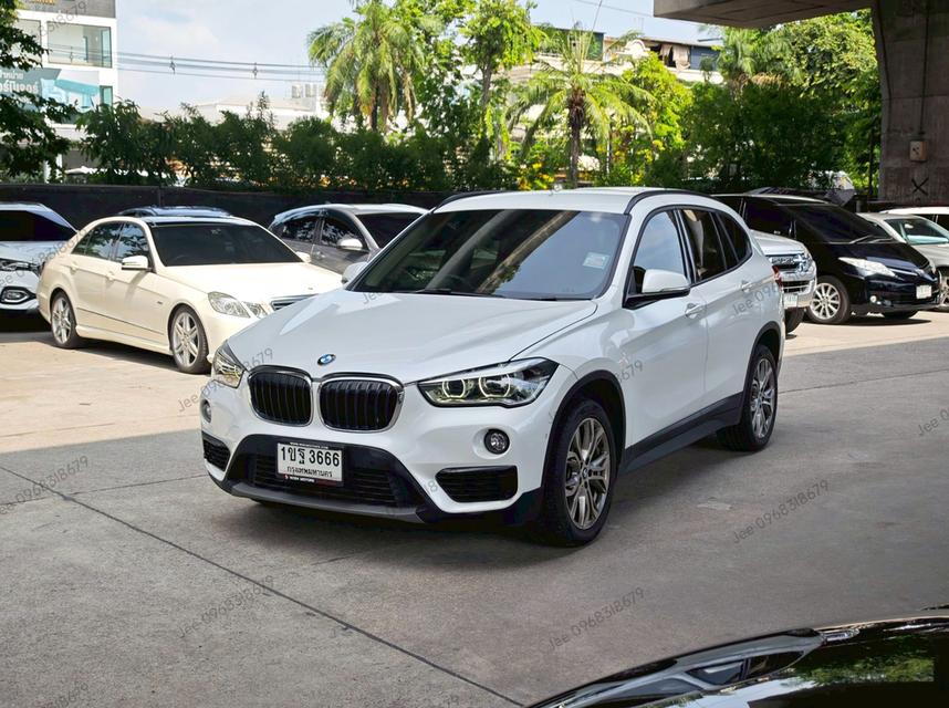 BMW X1 sDrive18i F48 รถปี 2019 / 2020 รูปย่อยที่ 3