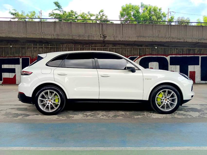 2018 Porsche cayenne 3.0 HYBRID รหัส PEAT77 10