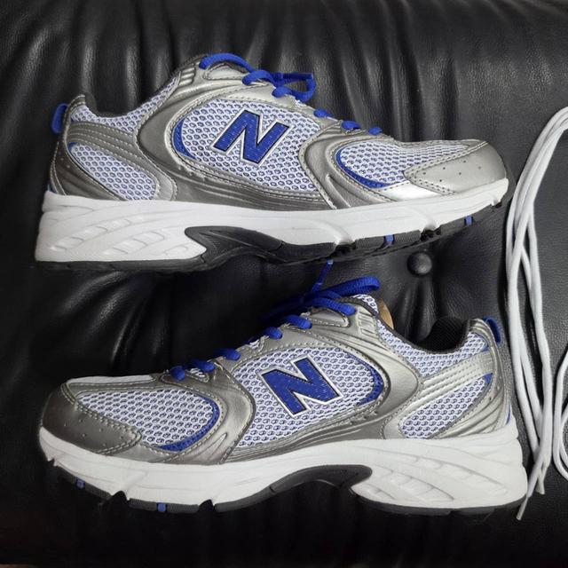 NEW BALANCE 530 EU 42.5 สภาพเหมือนใหม่ 99.99%