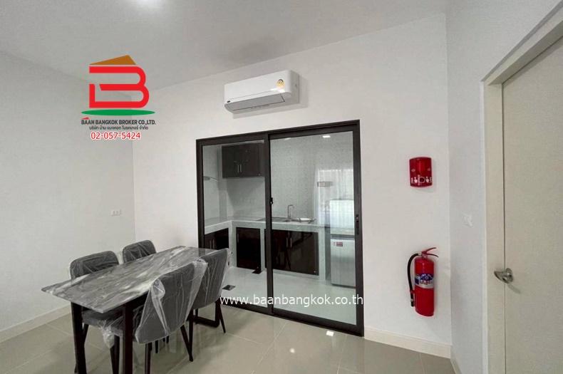 ให้เช่า ทาวน์โฮม หมู่บ้านพลีโน่ ทาวน์ ลำลูกกา (ใกล้บิ๊กซีลำลูกกาคลอง 5) เนื้อที่ 25 ตรว. ตำบลบึงคำพร้อย อำเภอลำลูกกา ปทุมธานี 6