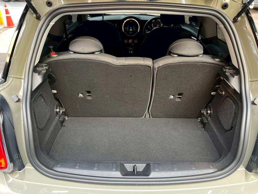Mini Cooper 1.5 F56 TURBO Hatch RHD ปี2020 รถบ้านแท้ 12