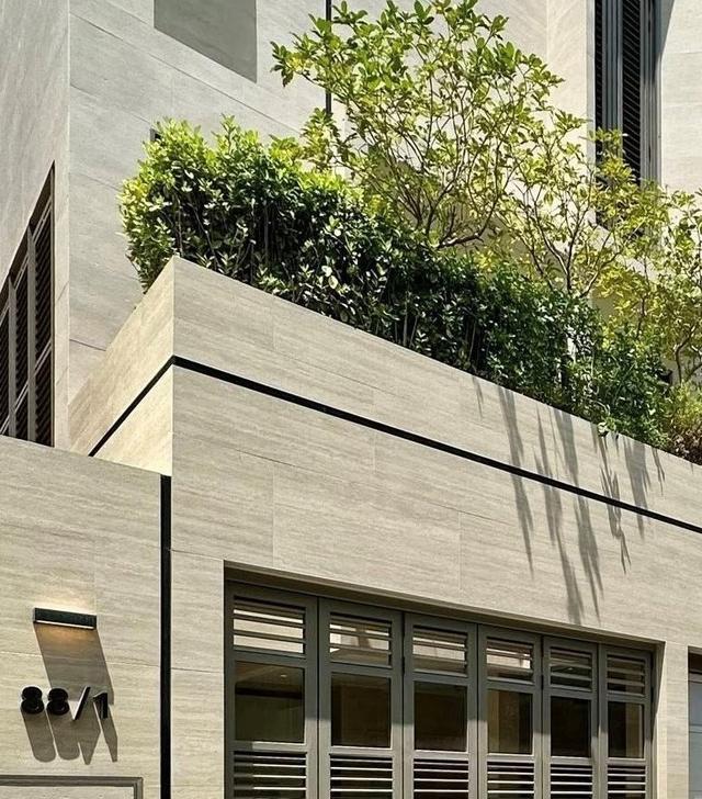 ขายบ้านเดี่ยว Pool Villa โครงการ BAAN CHAN ในโครงการ ADLER CHAN ROAD บนทำเลถนนจันทน์ 51  3
