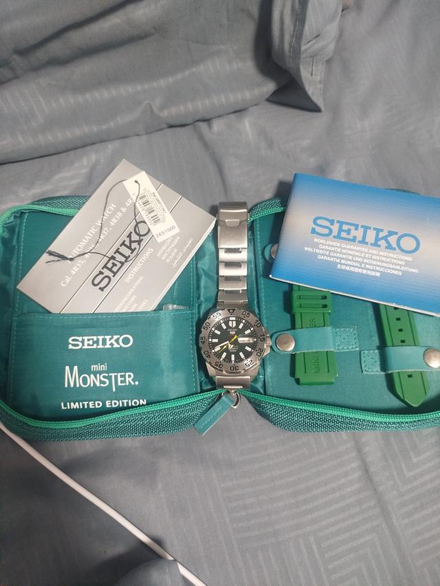 นาฬิกา Seiko mini monster limited edition