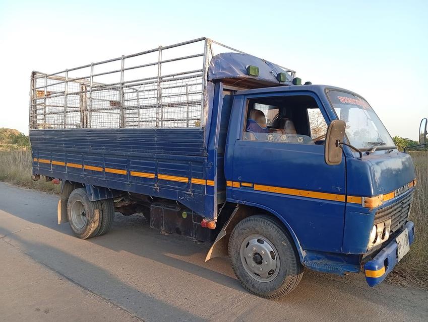 ส่งต่อรถบรรทุก 6 ล้อ TOYOTA DYNA