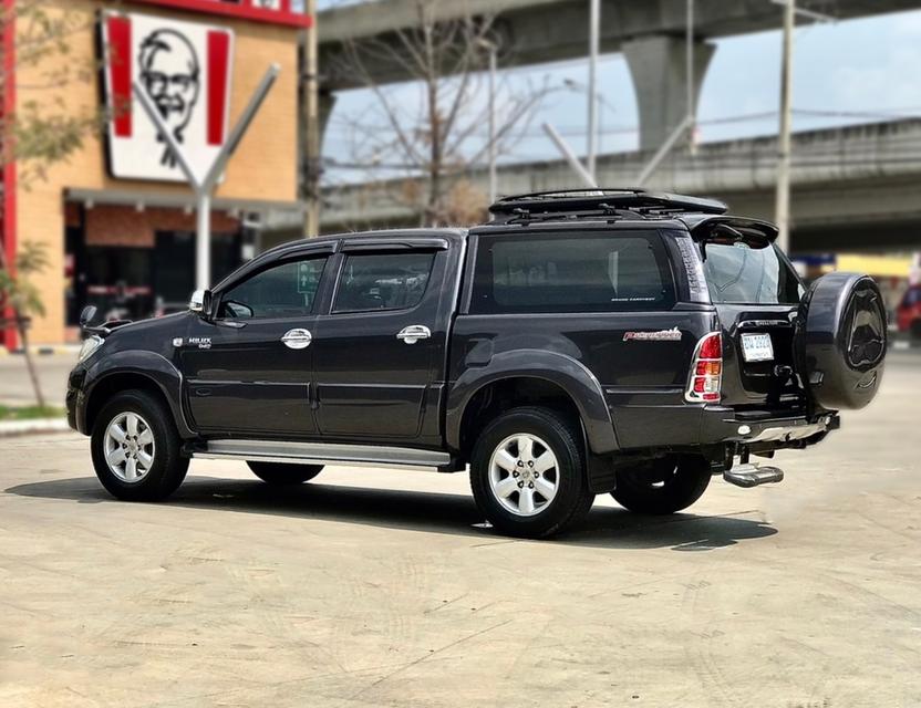 2011 TOYOTA  VIGO 2.5E PRERUNNER 13