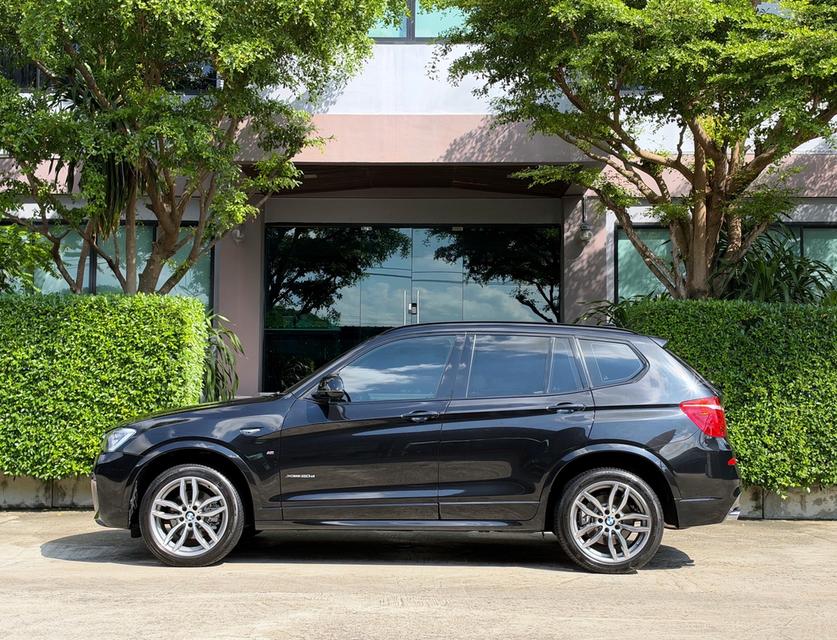 2017 BMW X3 20D MSPORT LCI รถมือเดียวออกป้ายแดง รถวิ่งน้อยเพียง 110,000 กม เข้าศูนย์ตามระยะ รถไม่เคยมีอุบัติเหตุครับ รูปที่ 5