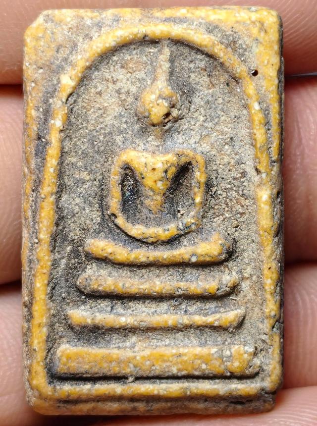 เปิดพระสมเด็จสนใจสอบถามมาครับ